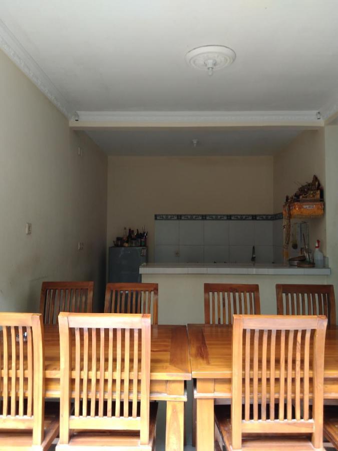 Pondok Aldi Hostel Amed Extérieur photo