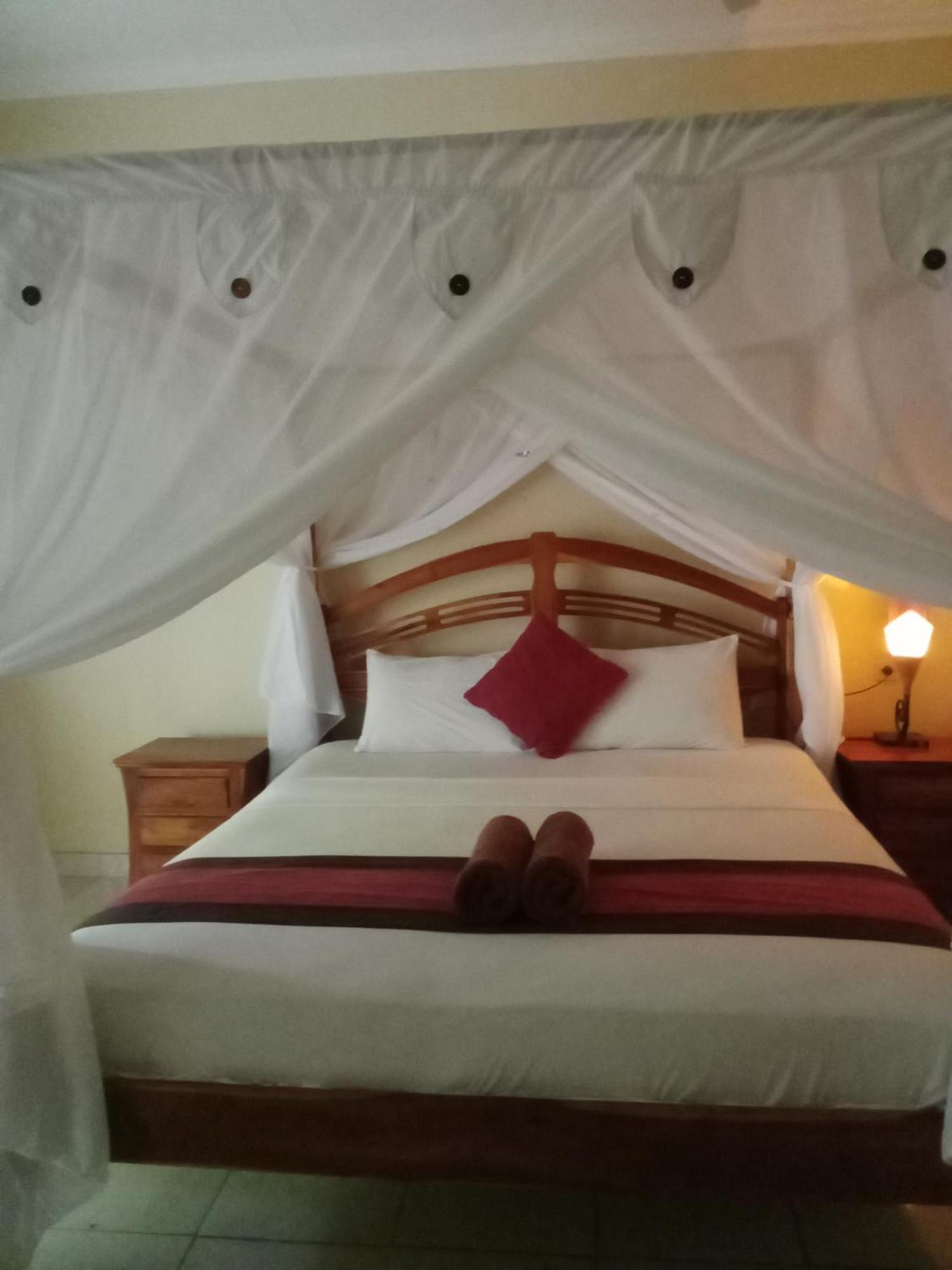 Pondok Aldi Hostel Amed Chambre photo